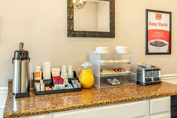 Amenities - Econo Lodge Inn & Suites Radford