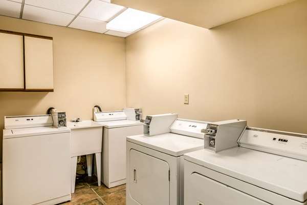 Amenities - Econo Lodge Inn & Suites Radford
