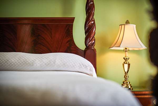  - Planters Inn Savannah - I-16, Exit 167