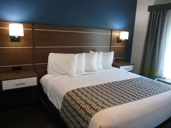 Suite - Best Western Plus Medical Center Hotel Amarillo - I-40, Exit 65