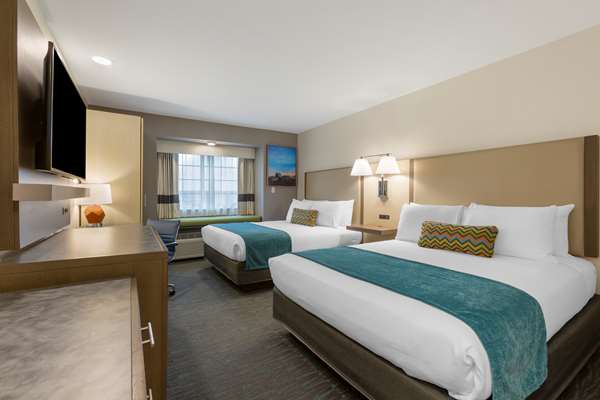  - Best Western Plus Yuma Foothills Inn & Suites