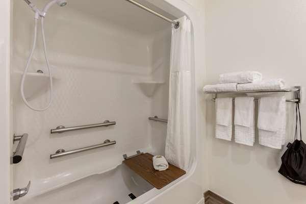  - Best Western Plus Yuma Foothills Inn & Suites