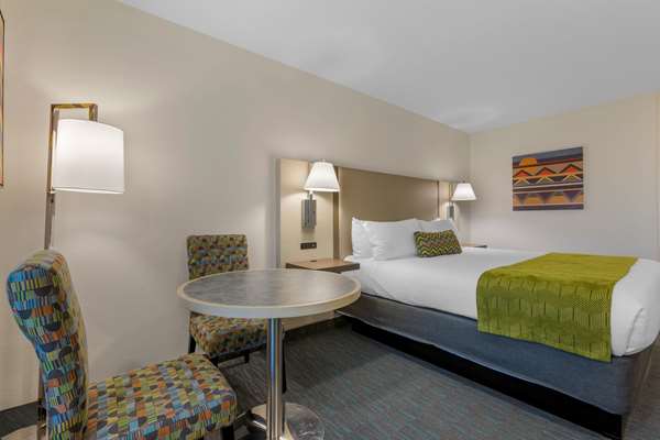  - Best Western Plus Yuma Foothills Inn & Suites