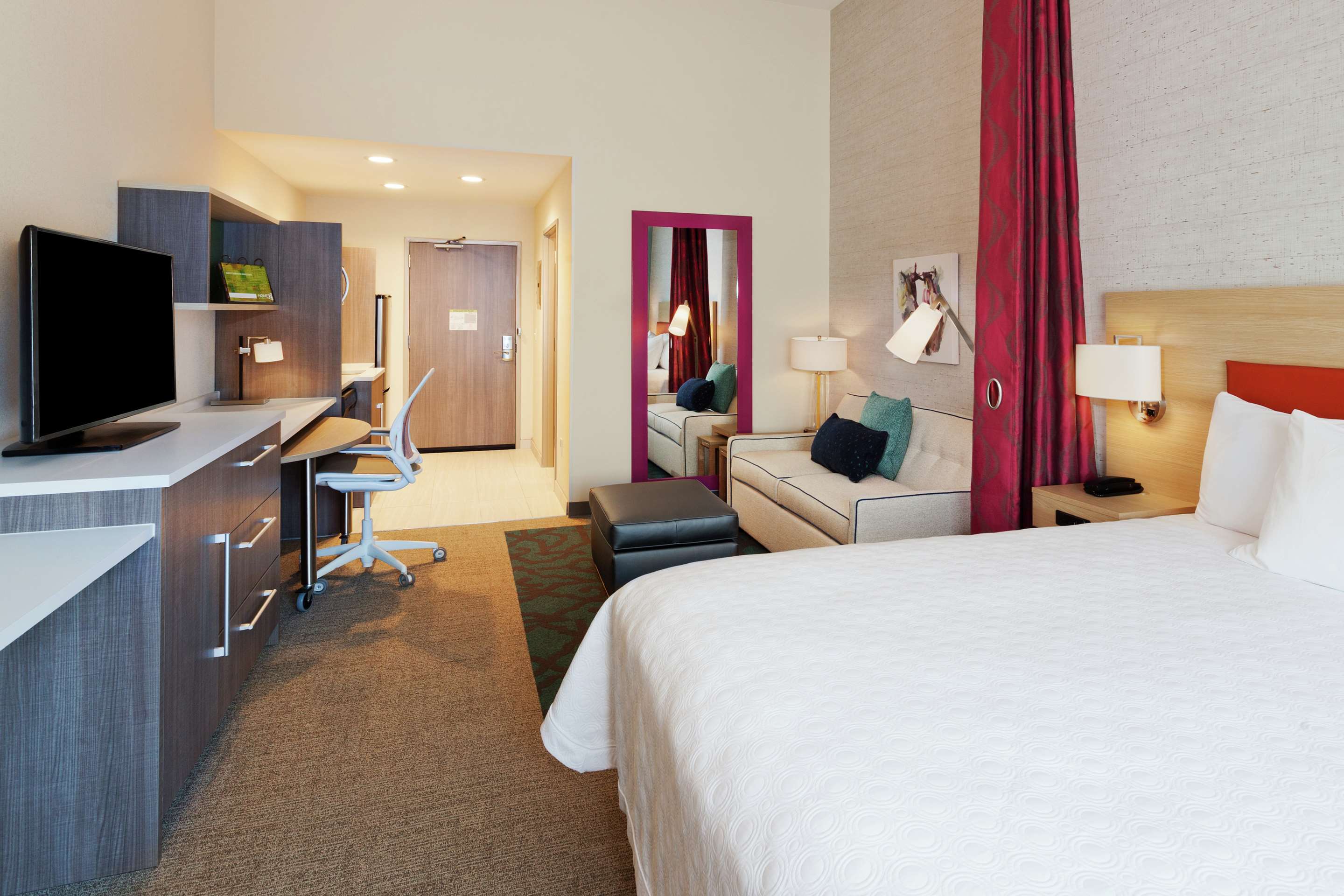 Guest room