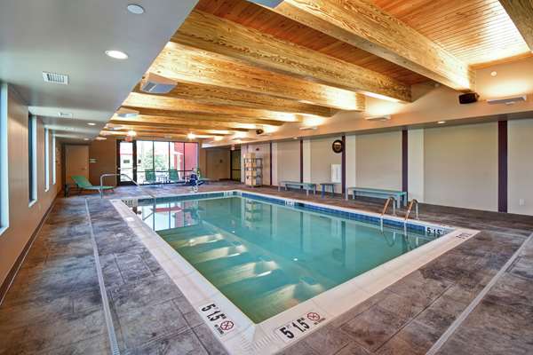 Pool - Home2 Suites by Hilton Mechanicsburg