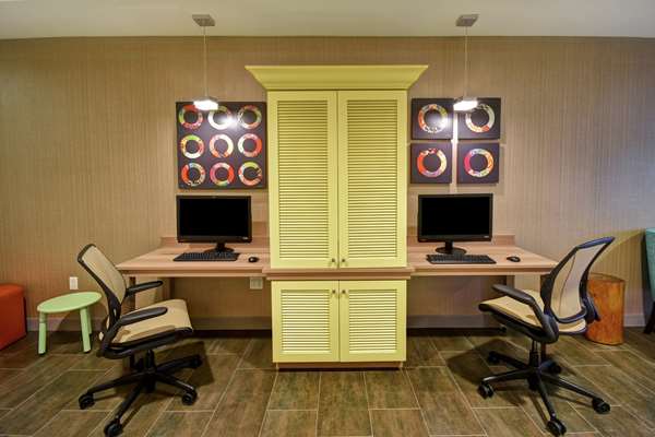 Conference Area - Home2 Suites by Hilton Mechanicsburg