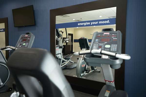 Fitness/ Exercise Room - Hampton Inn & Suites North Oklahoma City