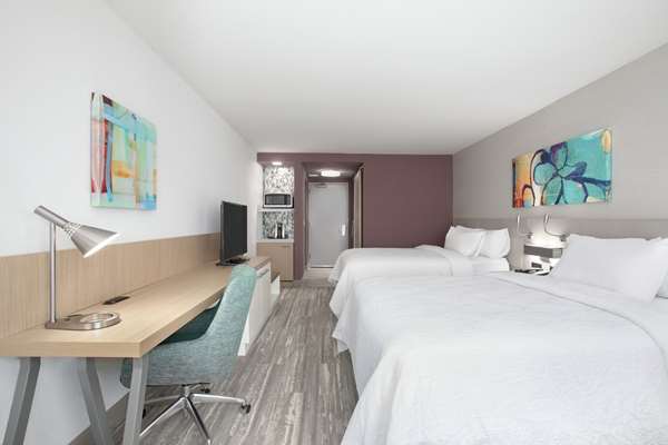  - Hilton Garden Inn Aksarben Village Omaha