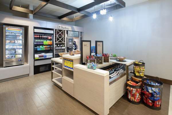 Restaurant - Hilton Garden Inn Aksarben Village Omaha