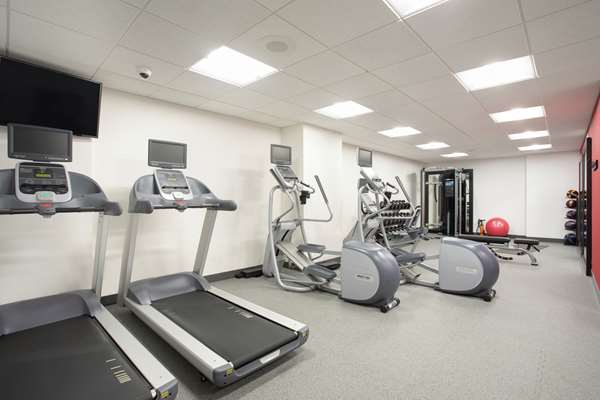 Fitness/ Exercise Room - Hilton Garden Inn Aksarben Village Omaha