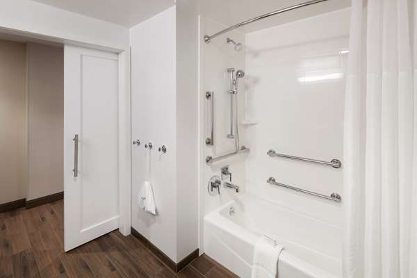  - Hampton Inn & Suites Downtown Phoenix - I-10, Exit 144