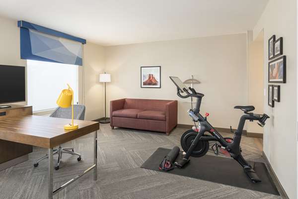  - Hampton Inn & Suites Downtown Phoenix - I-10, Exit 144