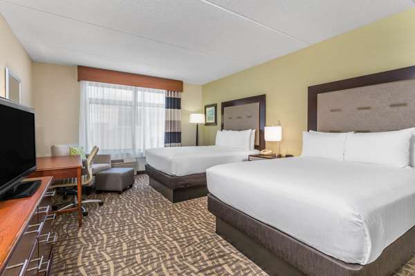  - Wyndham Garden Hotel Downtown Buffalo