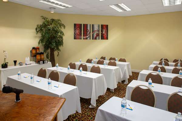  - Days Inn Northwest Tallahassee - I-10, Exit 199