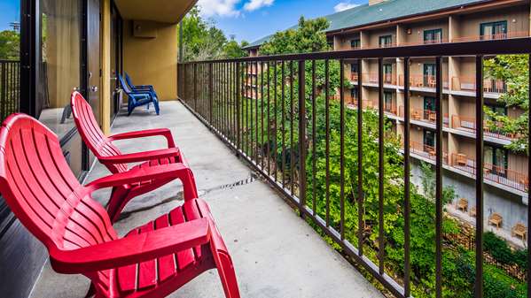  - SureStay Plus Hotel by Best Western Gatlinburg