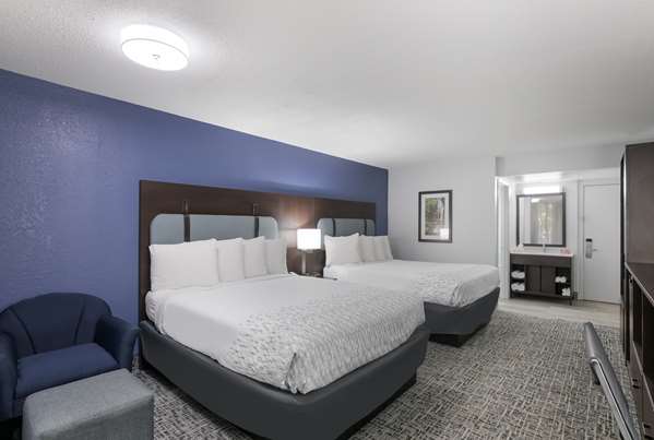  - SureStay Plus Hotel by Best Western Gatlinburg
