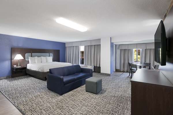  - SureStay Plus Hotel by Best Western Gatlinburg