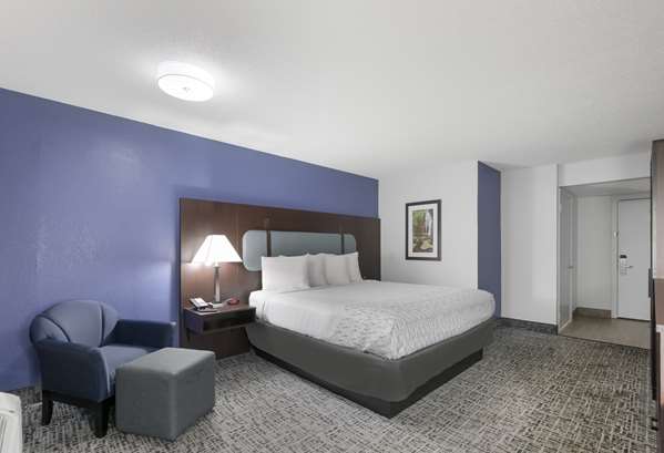  - SureStay Plus Hotel by Best Western Gatlinburg