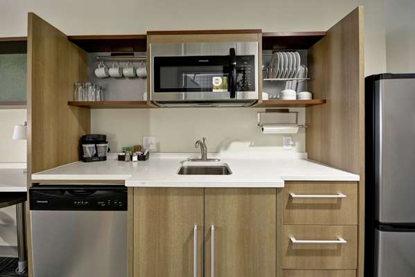  - Home2 Suites by Hilton Texas City - I-45, Exit 15