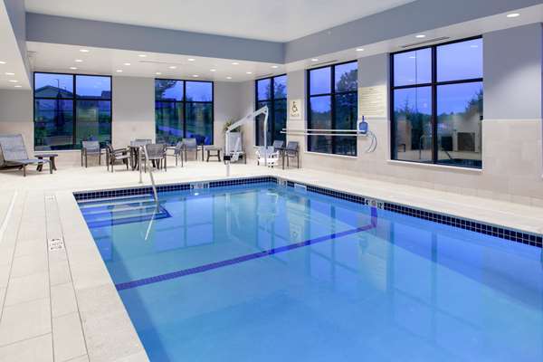 Pool - Hampton Inn & Suites South Overland Park