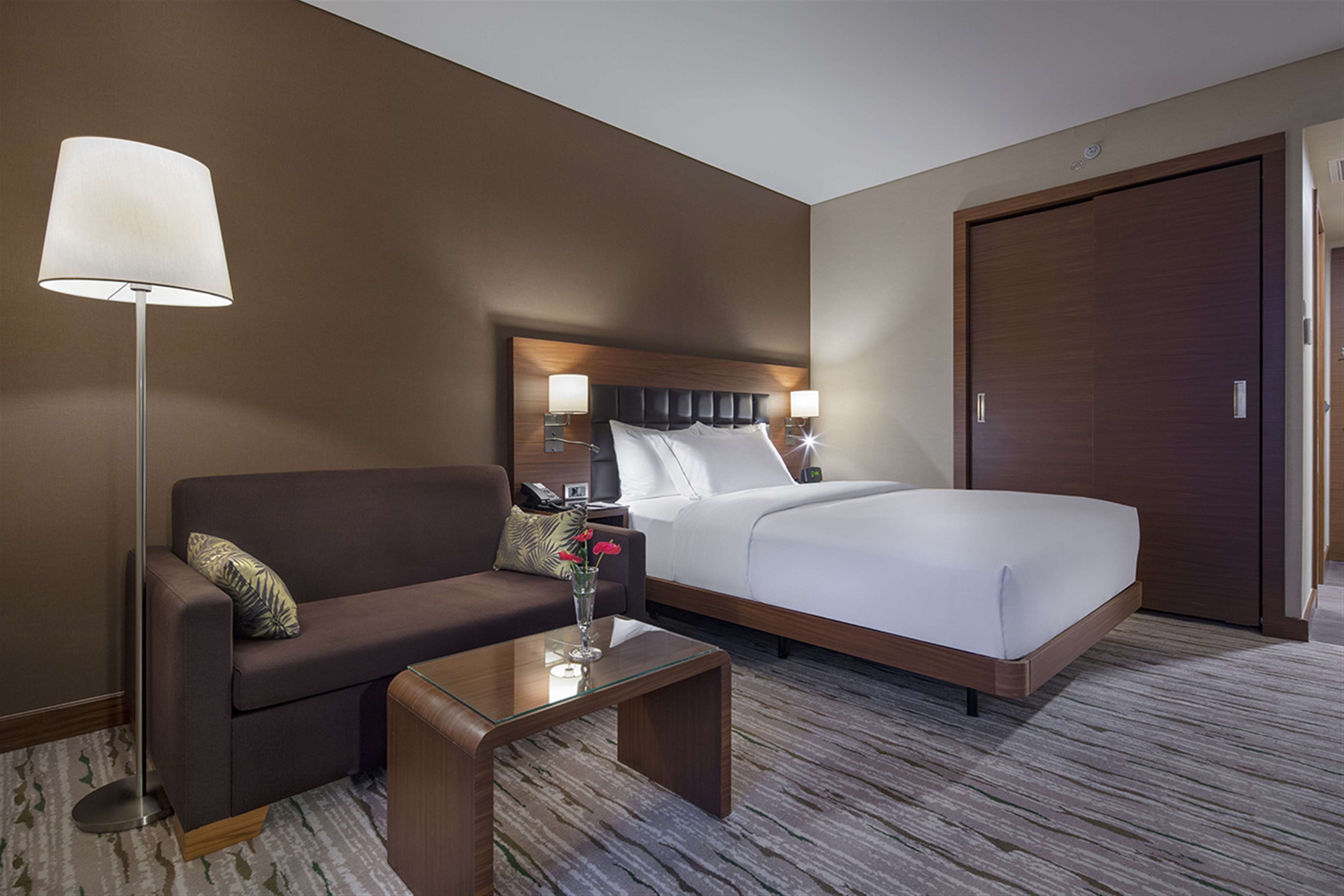 DoubleTree by Hilton Trabzon Room Type - QUEEN FAMILY GUEST ROOM