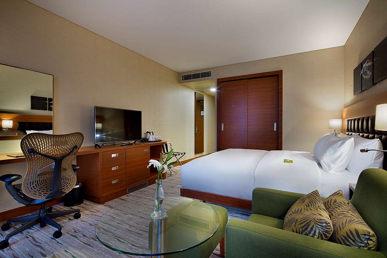 DoubleTree by Hilton Trabzon Room Type - King Guest Room