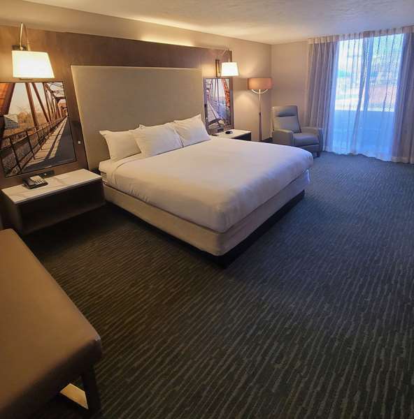  - Riverside Hotel Boise