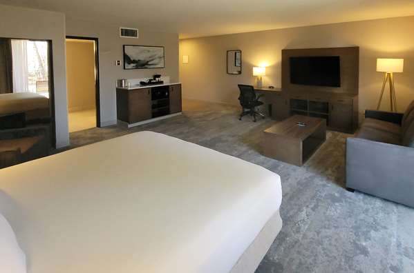 Suite - Riverside Hotel Boise