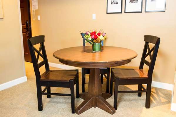  - Sundial Boutique Hotel Whistler