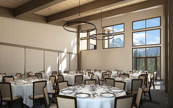 Restaurant - Malcolm Hotel Canmore