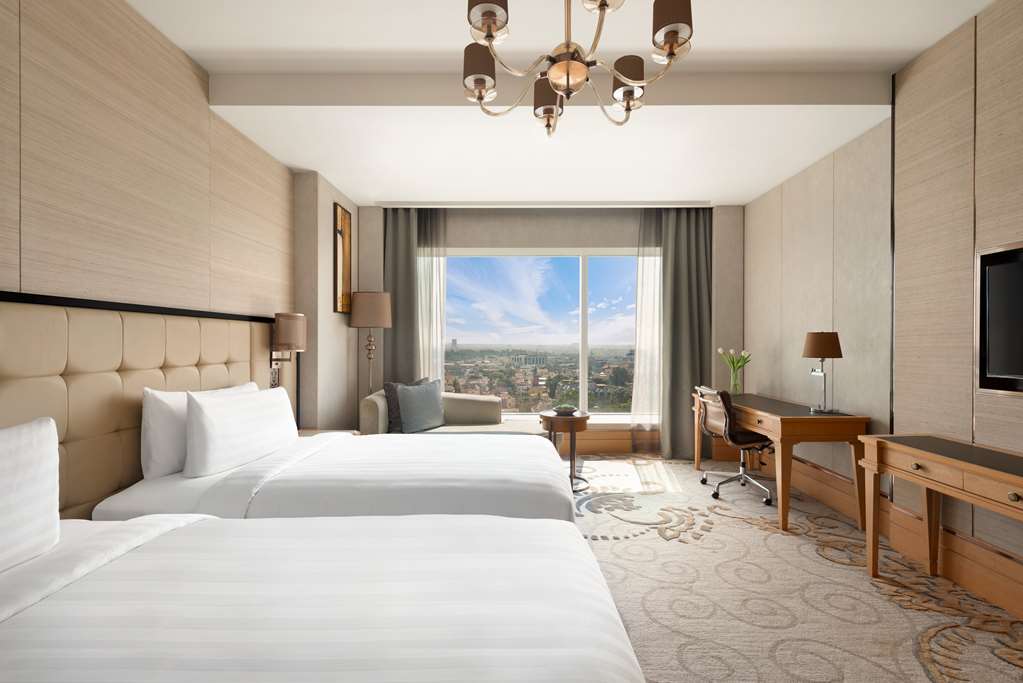 Guest photo