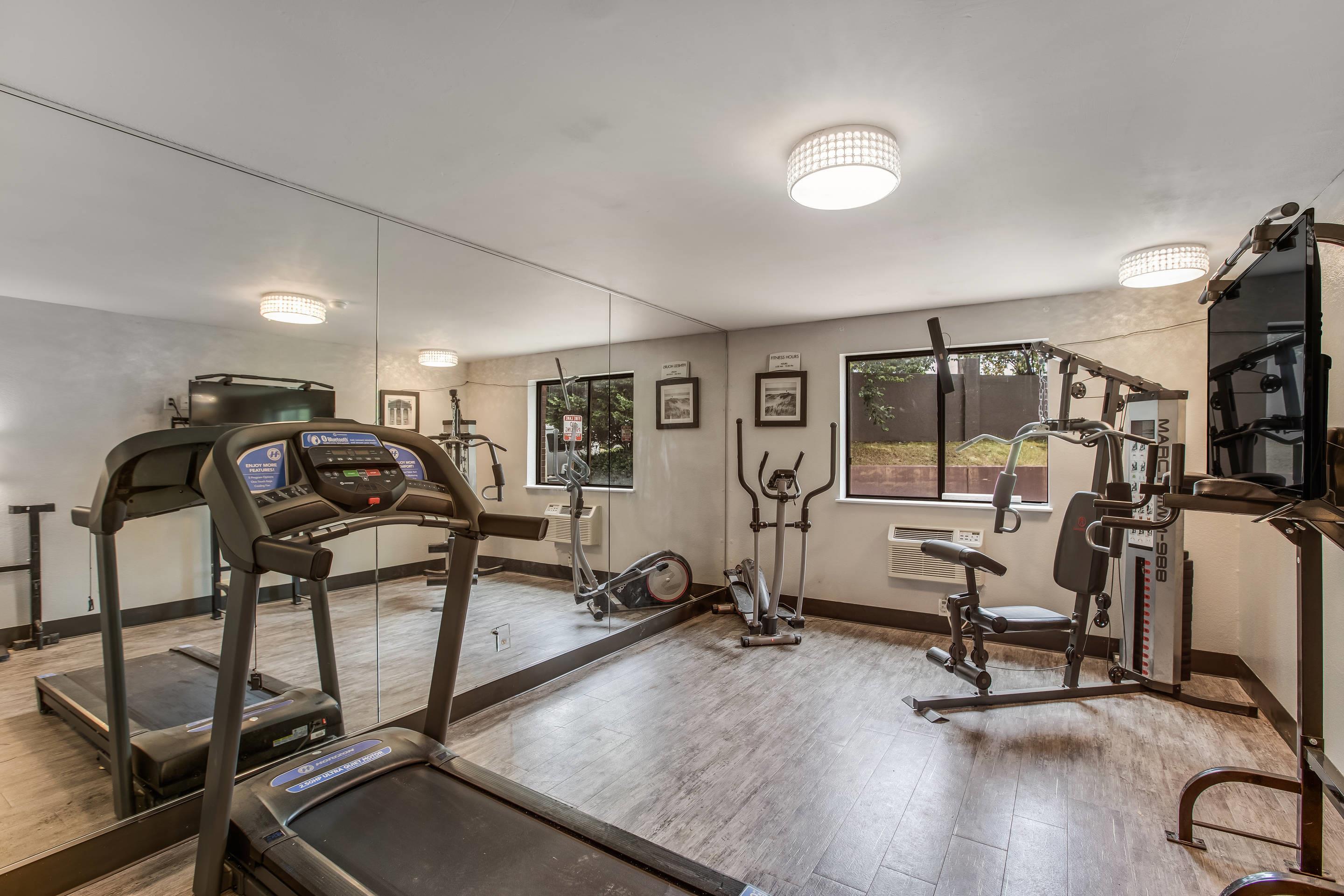 Fitness center | Quality Inn Atlanta Airport - Central