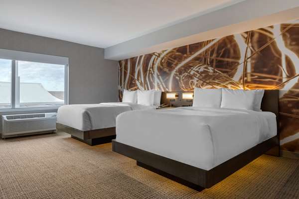 Suite - Cambria Hotel West Orange - I-280, Exit 8