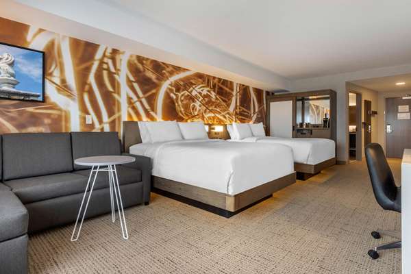 Suite - Cambria Hotel West Orange - I-280, Exit 8