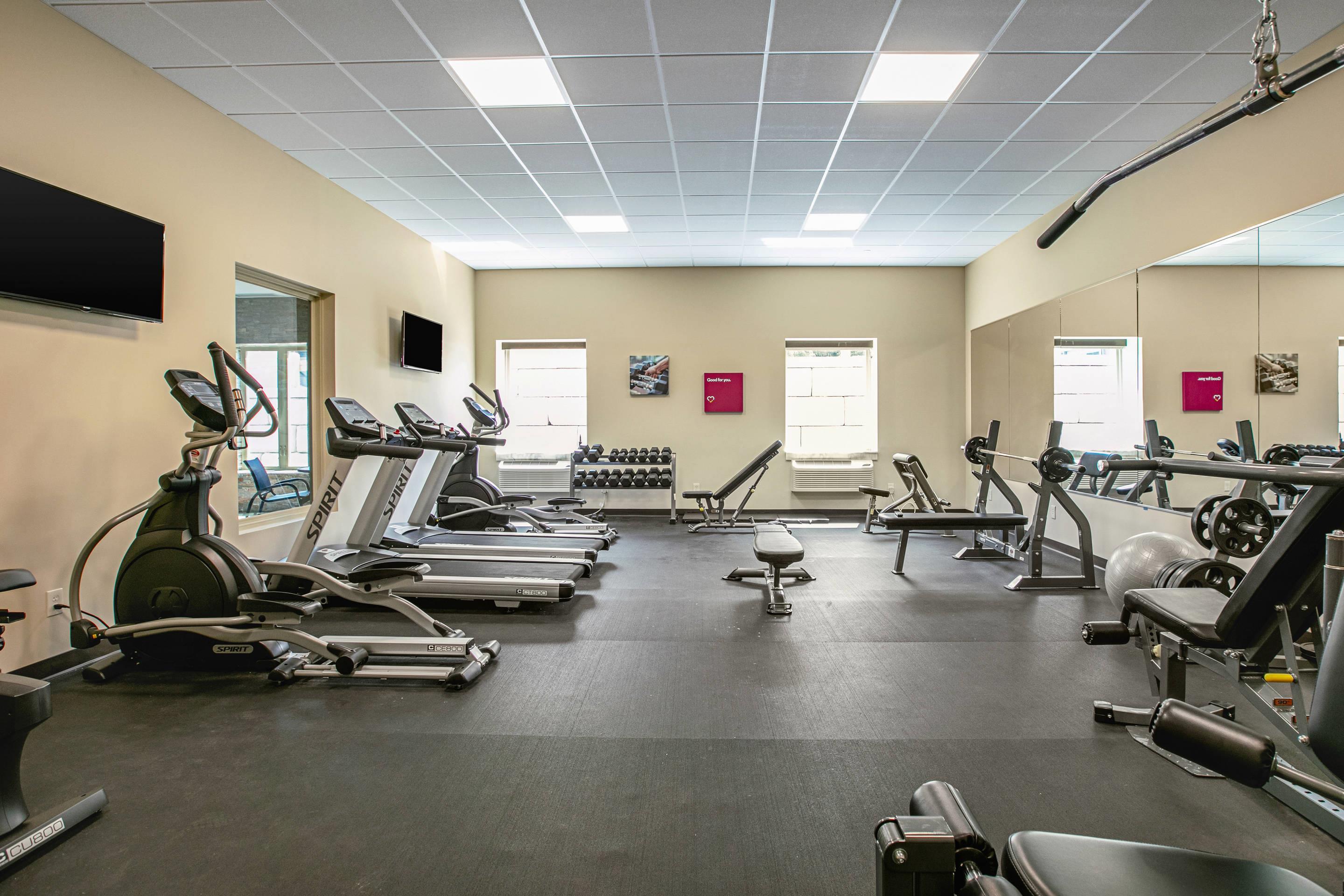 Fitness center | Comfort Suites Fishkill near Interstate 84