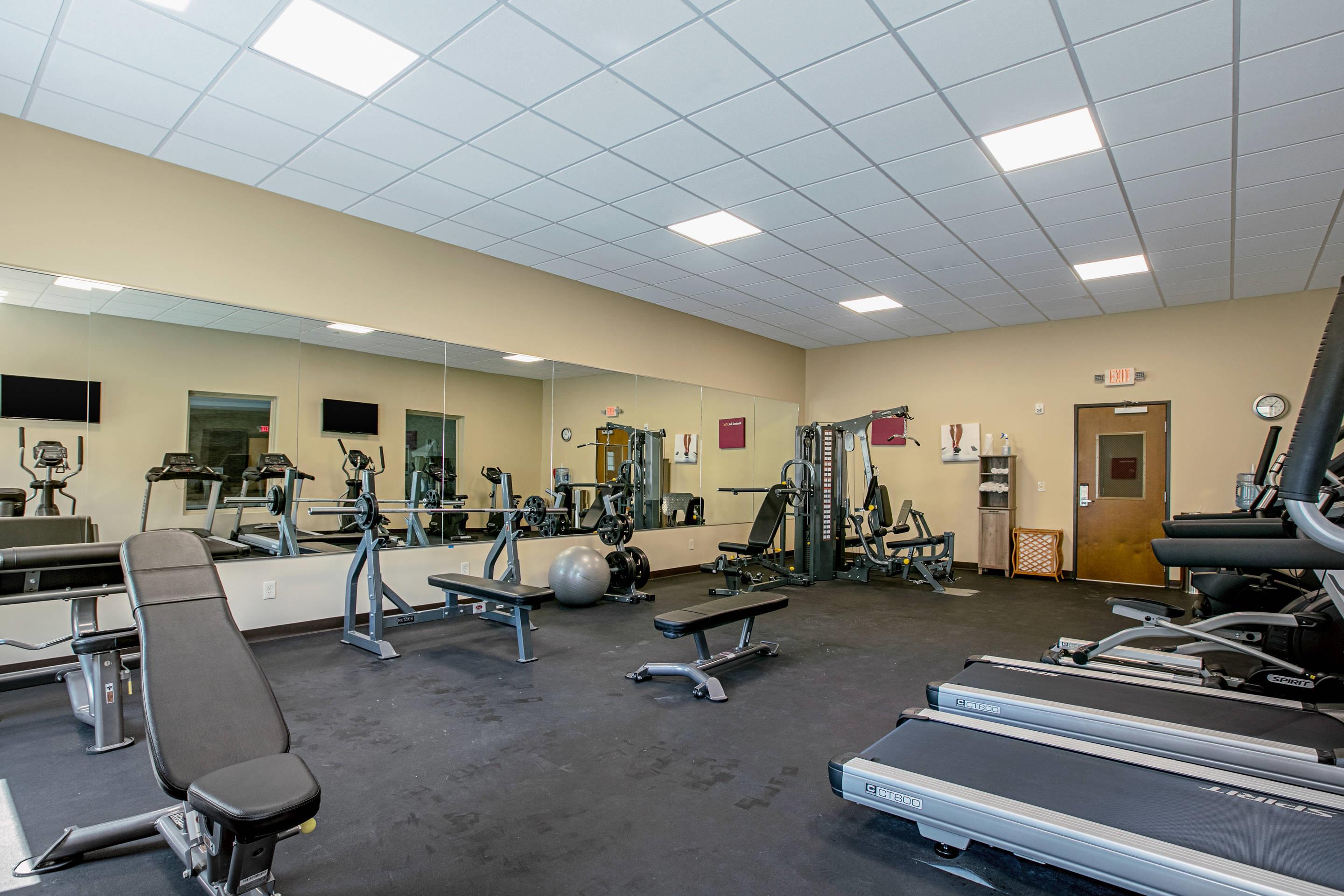 Fitness center | Comfort Suites Fishkill near Interstate 84