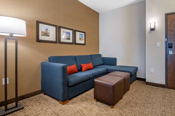 Suite - Comfort Suites Airport Columbus
