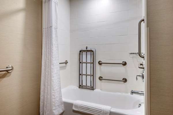 Suite - Comfort Suites Airport Columbus