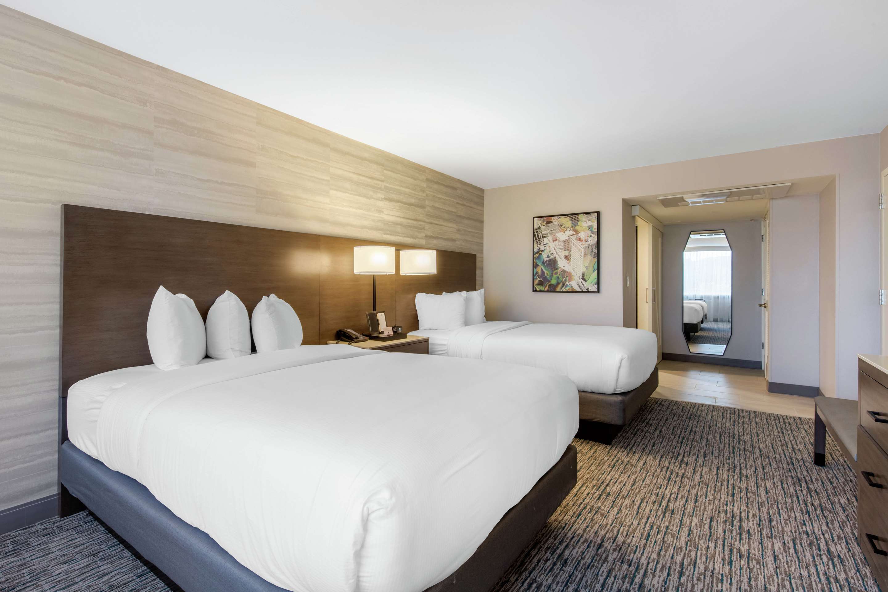 Guest room