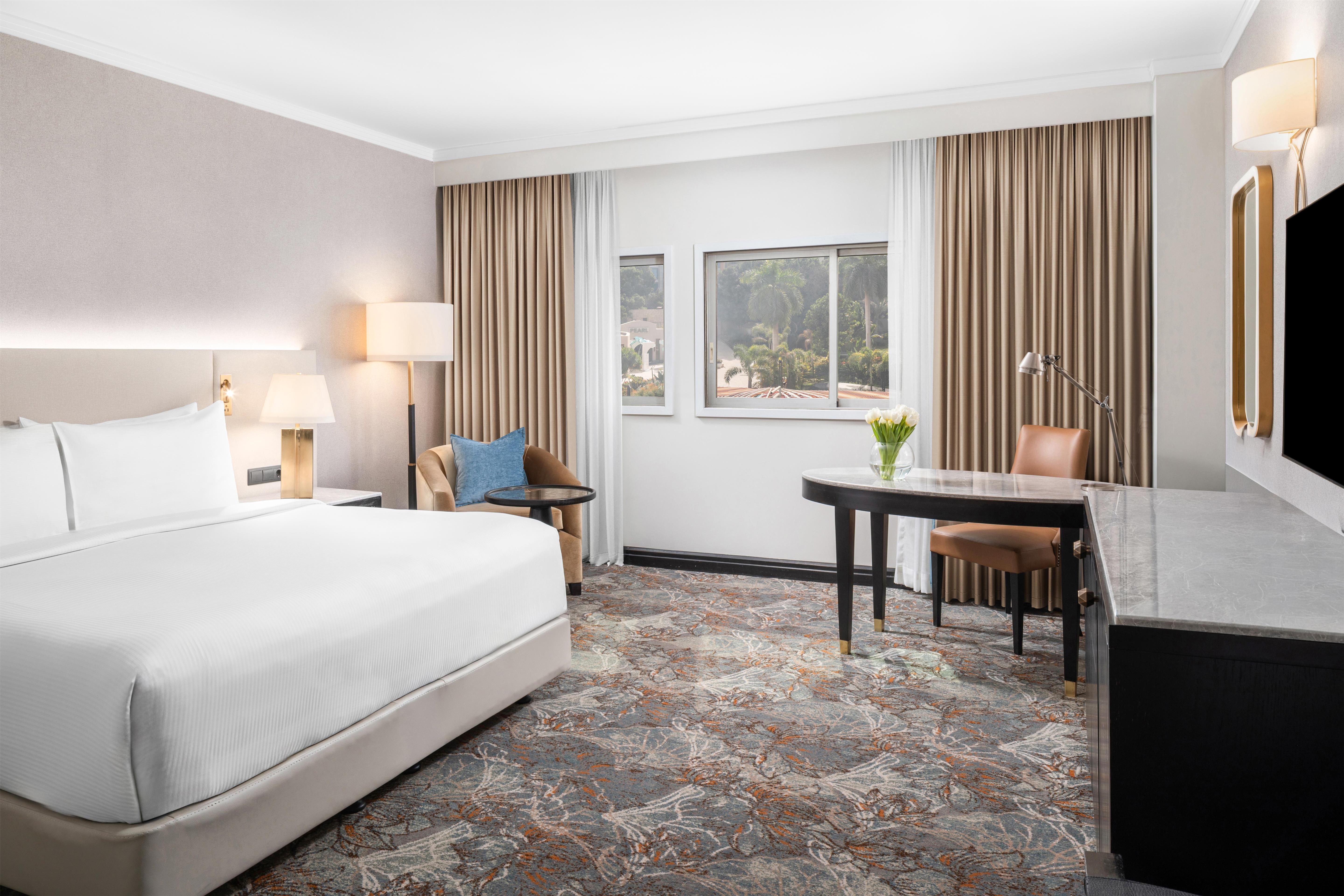 Hilton Cairo Heliopolis Room Type - KING PREMIUM ROOM