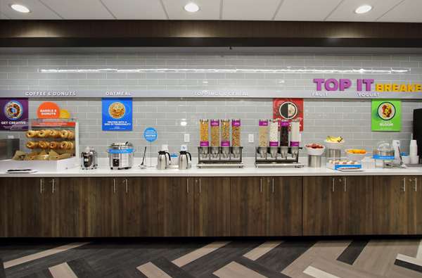 Restaurant - Tru by Hilton Meridian - I-20 & I-59, Exit 154