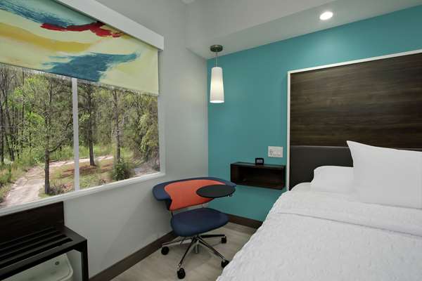  - Tru by Hilton Meridian - I-20 & I-59, Exit 154