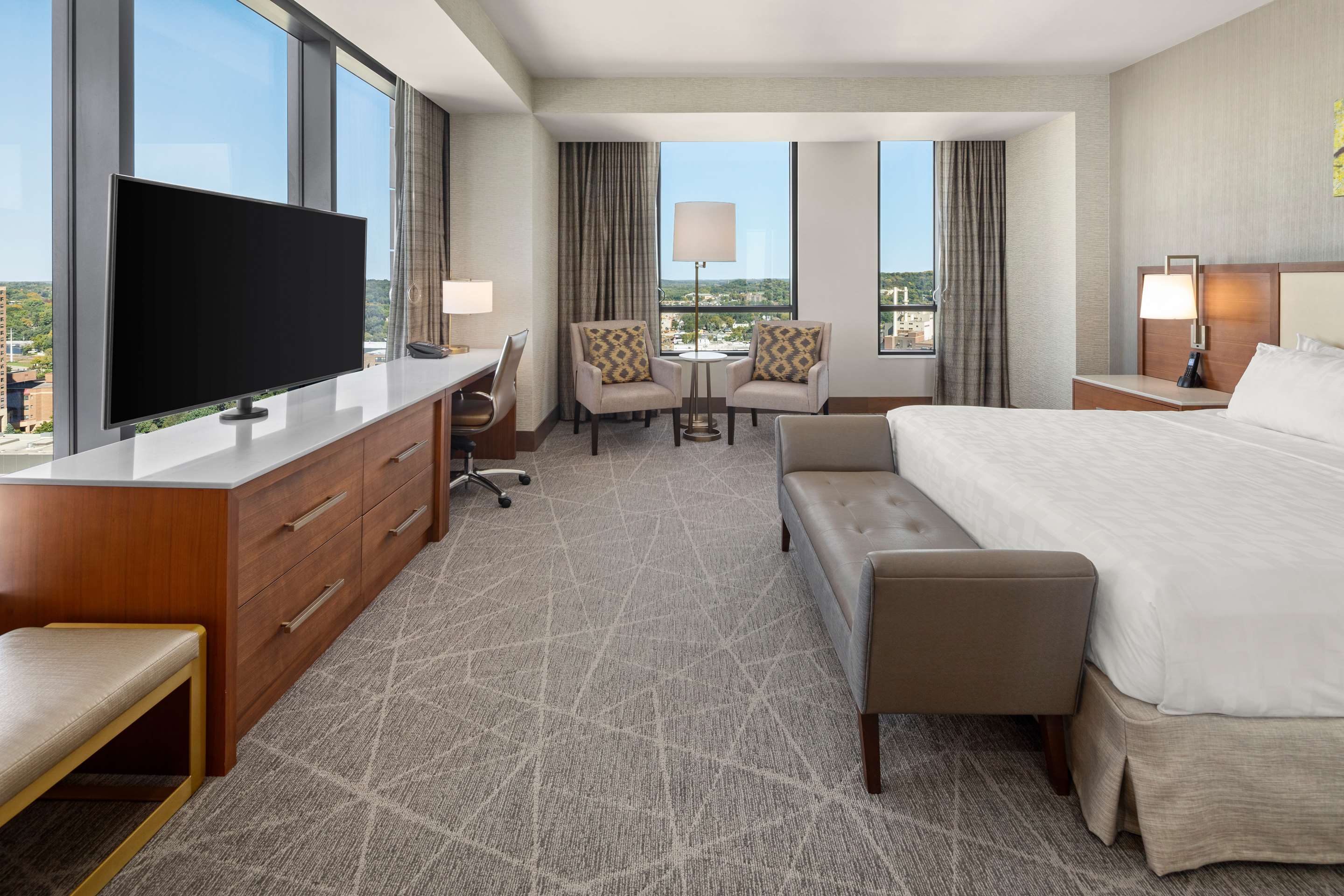 Guest room