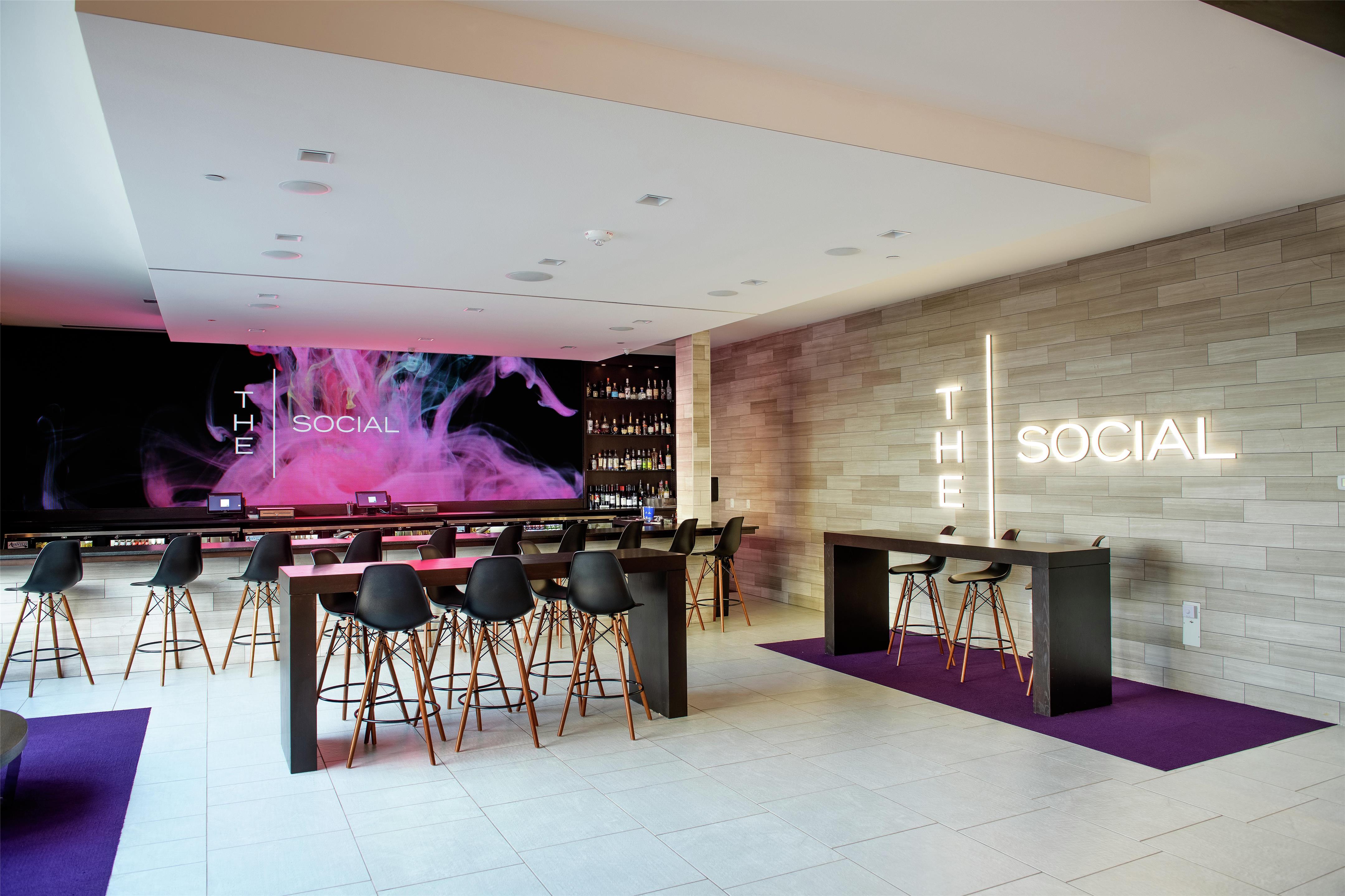 Restaurant | Hilton Rochester Mayo Clinic Area