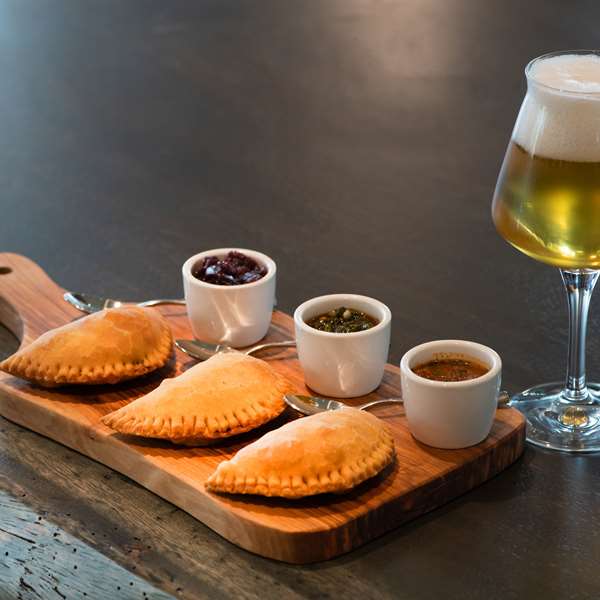 Restaurant - Charter Hotel Downtown Seattle