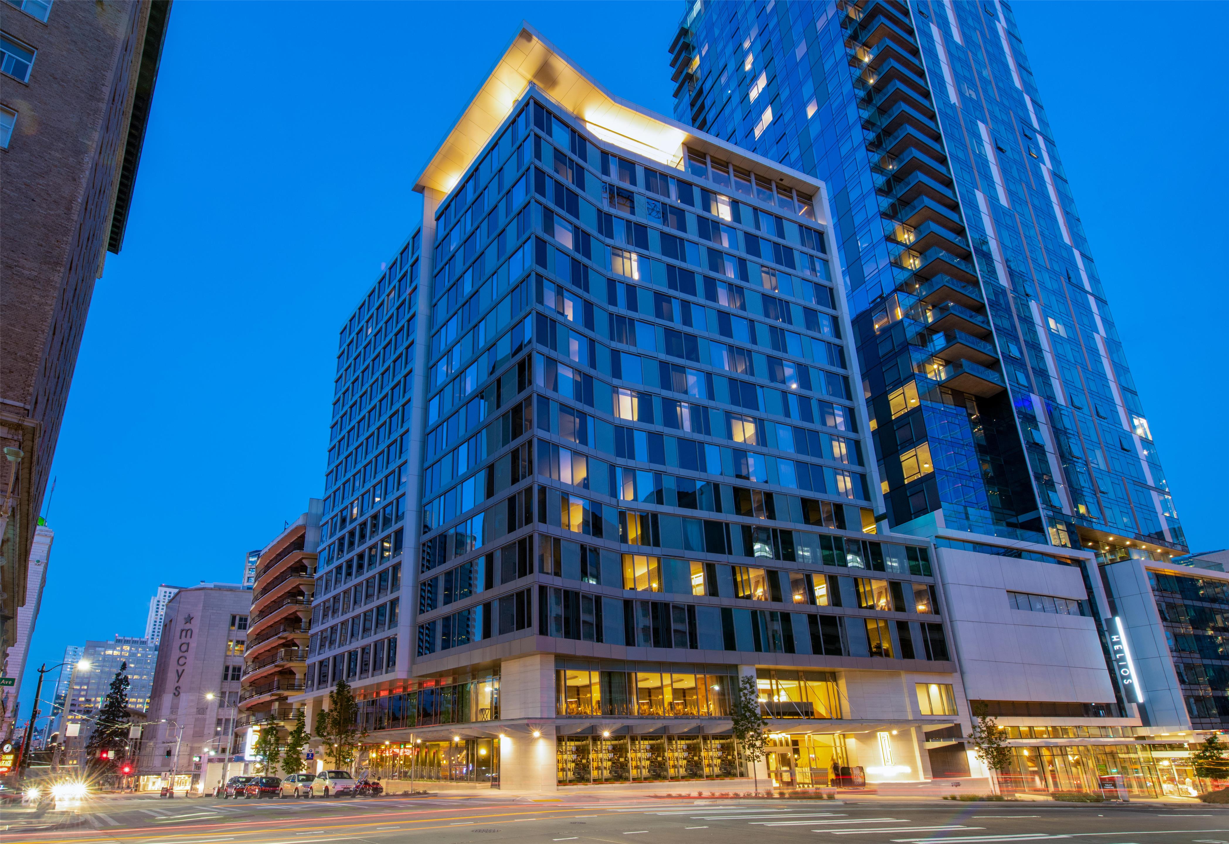 Exterior | The Charter Hotel Seattle, Curio Collection by Hilton