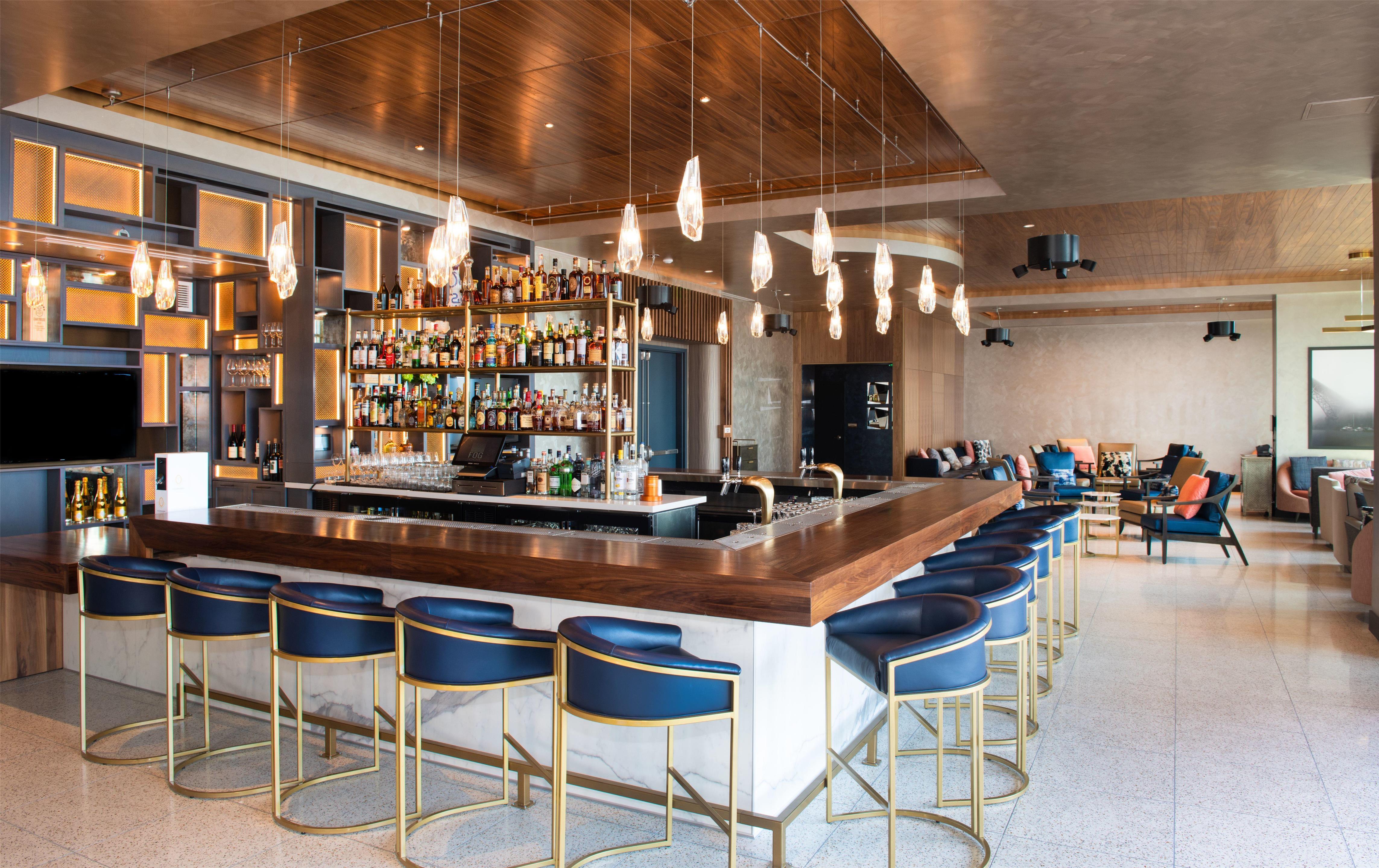 BarLounge | The Charter Hotel Seattle, Curio Collection by Hilton