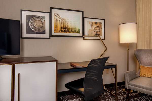  - DoubleTree by Hilton Hotel Downtown Youngstown