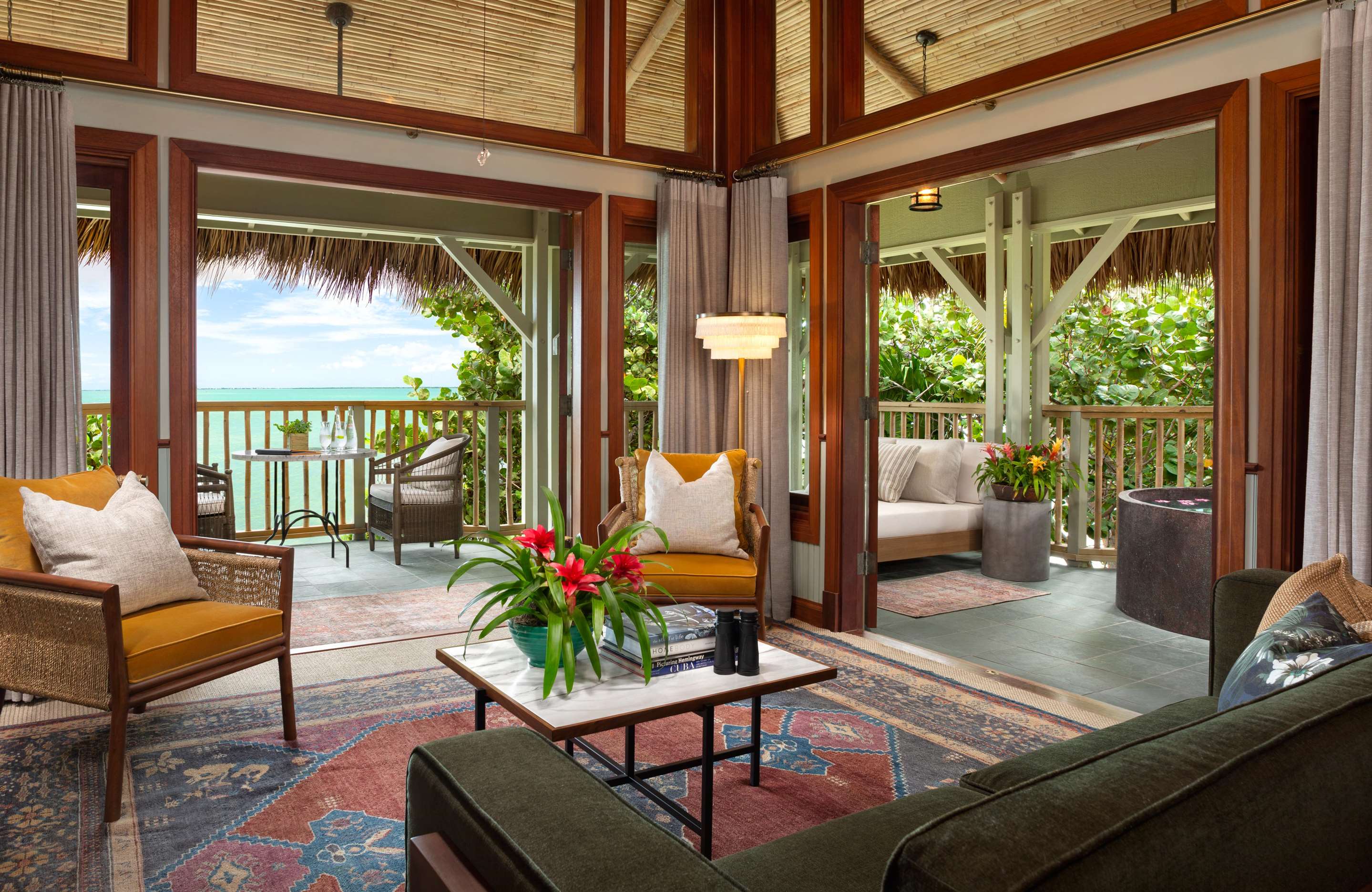 Island Grand Living Room