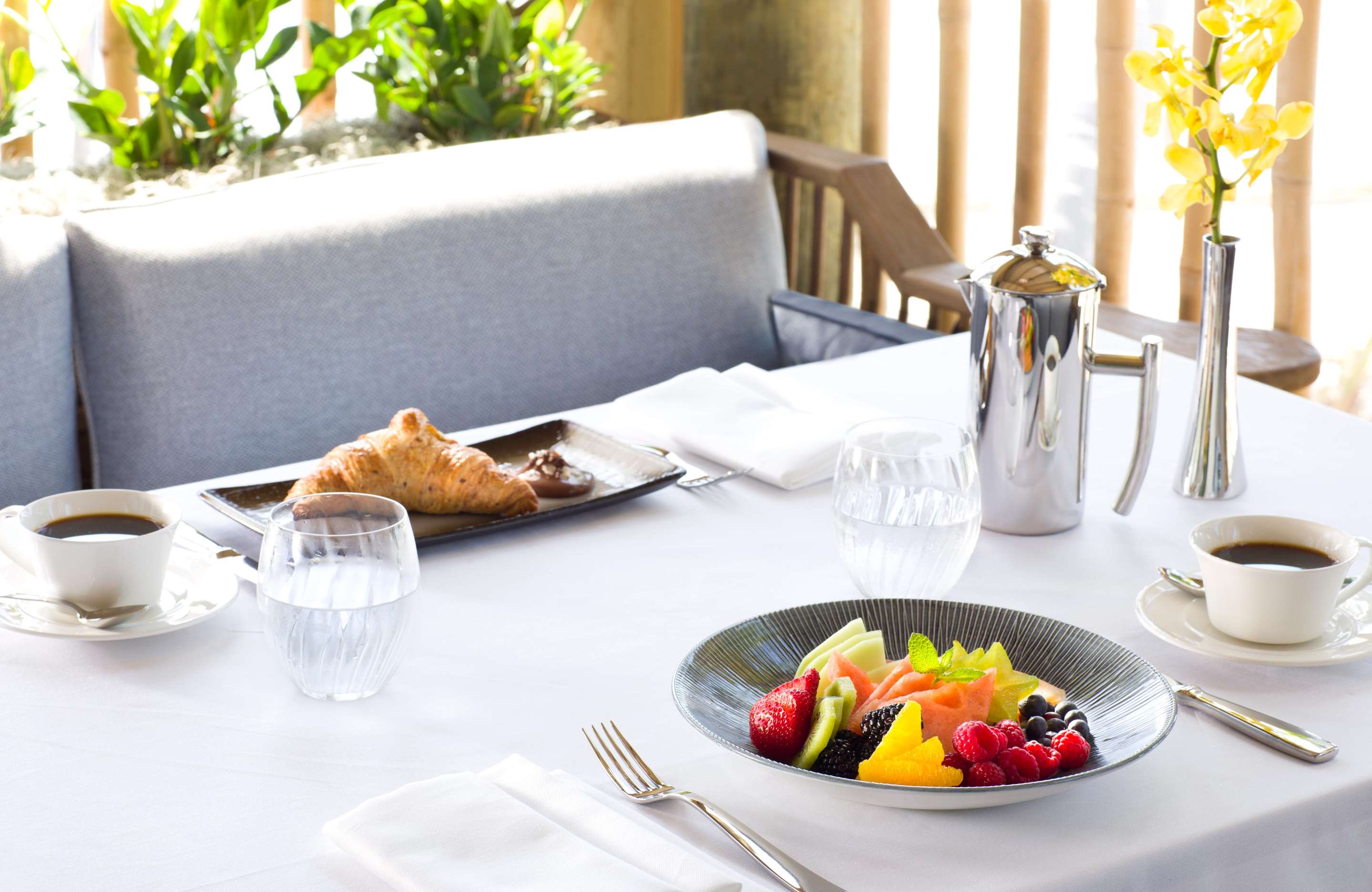 Dining Veranda table